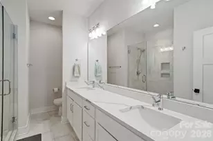 5040 York Park Ln, Charlotte, NC 28217 - Photo 16
