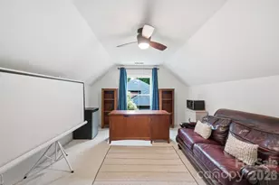 5101 Lindstrom Dr, Charlotte, NC 28226 - Photo 24