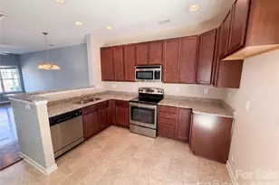 10311 Bunclody Dr, Charlotte, NC 28213 - Photo 6