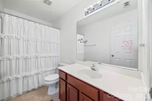 3041 Kilbeggan Dr, Lake Wylie, SC 29710 - Photo 20