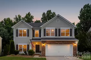 3041 Kilbeggan Dr, Lake Wylie, SC 29710 - Photo 1
