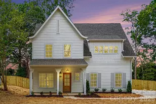 7925 Large Oak Ln, Mint Hill, NC 28227 - Photo 2
