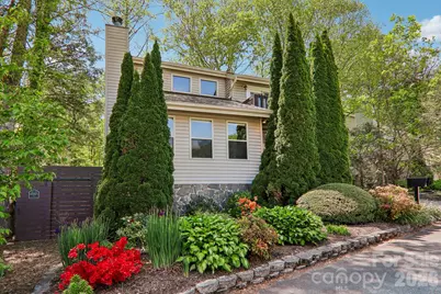 12 Indian Trace Road, Maggie Valley, NC 28751 - Photo 2