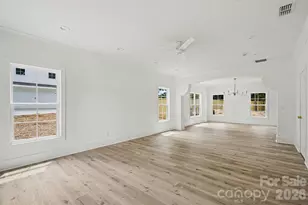 7933 Large Oak Ln, Mint Hill, NC 28227 - Photo 6
