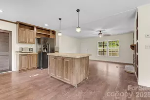 111 Buck Rdg Dr, Marion, NC 28752 - Photo 22