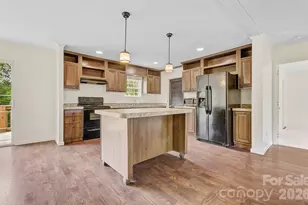 111 Buck Rdg Dr, Marion, NC 28752 - Photo 24