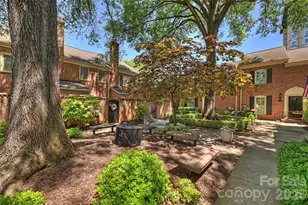 520 N Poplar St, Charlotte, NC 28202 - Photo 2