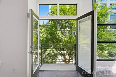 211 Doggett Street, Charlotte, NC 28203 - Photo 18