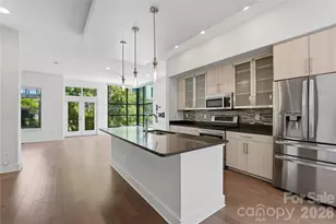 211 Doggett St, Charlotte, NC 28203 - Photo 8
