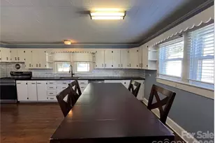 820 Suncrest Orchard Rd, North Wilkesboro, NC 28659 - Photo 20
