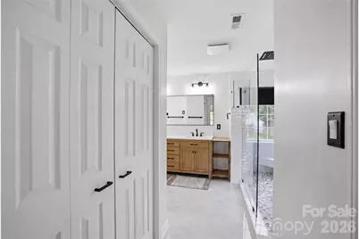 4704 Lone Tree Court, Charlotte, NC 28269 - Photo 24