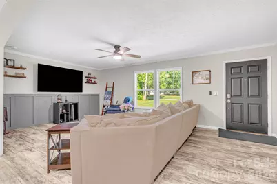 5007 Carlos Road, Catawba, NC 28609 - Photo 14