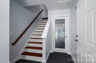 304 Rock Ridge Ln, Mount Holly, NC 28120 - Photo 8
