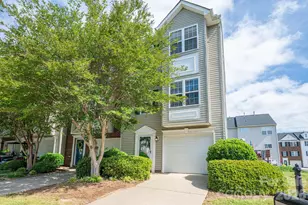 304 Rock Ridge Ln, Mount Holly, NC 28120 - Photo 1