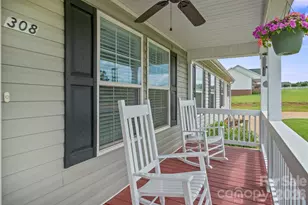 308 Laurel Ridge Drive, Lincolnton, NC 28092 - Photo 2