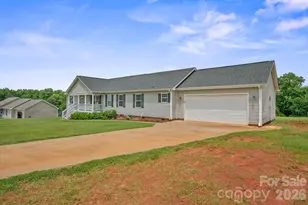 308 Laurel Ridge Drive, Lincolnton, NC 28092 - Photo 4