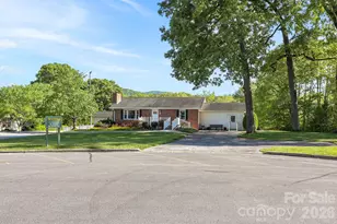 143 Beechnut Dr, Hendersonville, NC 28739 - Photo 40