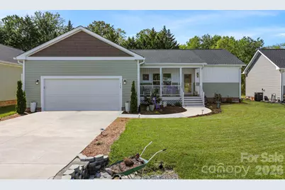 143 Beechnut Drive, Hendersonville, NC 28739 - Photo 1