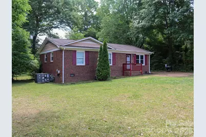 1006 Iris Drive, Gastonia, NC 28056 - Photo 2