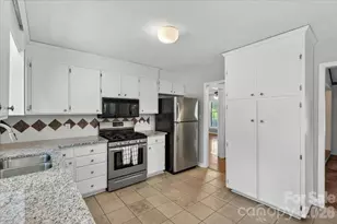 7615 Alexander Rd, Charlotte, NC 28270 - Photo 10