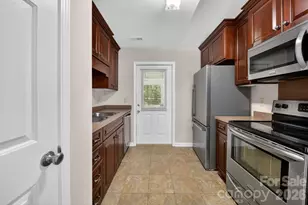 1908 W Sugar Creek Rd, Charlotte, NC 28262 - Photo 28