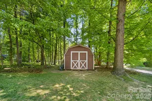 1908 W Sugar Creek Rd, Charlotte, NC 28262 - Photo 36