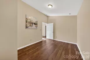 1908 W Sugar Creek Rd, Charlotte, NC 28262 - Photo 32