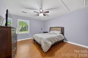 1908 W Sugar Creek Rd, Charlotte, NC 28262 - Photo 14