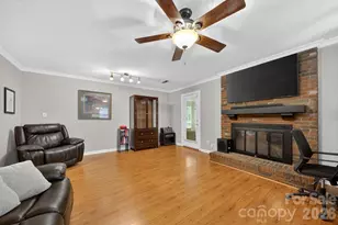 1908 W Sugar Creek Rd, Charlotte, NC 28262 - Photo 6