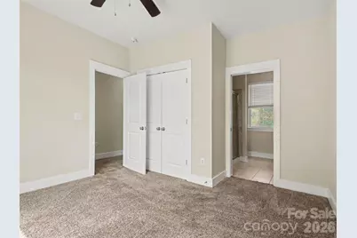 951 Warren Burgess Lane, Charlotte, NC 28205 - Photo 8