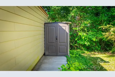 3828 Oakwood Road #74,75,76m, Charlotte, NC 28269 - Photo 10