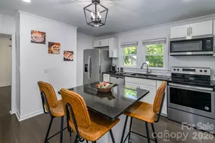 3828 Oakwood Rd, Charlotte, NC 28269 - Photo 32