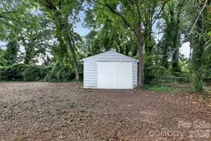 220 Woodview Ave, Spartanburg, SC 29306 - Photo 8