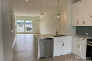 3011 Casting St, Charlotte, NC 28206 - Photo 2