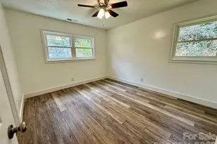 8855 Bugger Hollow Rd, Newland, NC 28657 - Photo 20