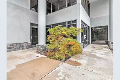 902 Fleming Street #C, Hendersonville, NC 28791 - Photo 4