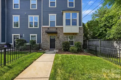 1221 Queen Lyon Court, Charlotte, NC 28205 - Photo 2