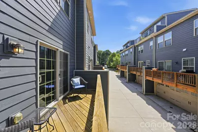 1221 Queen Lyon Court, Charlotte, NC 28205 - Photo 18