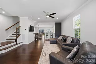 1221 Queen Lyon Ct, Charlotte, NC 28205 - Photo 22