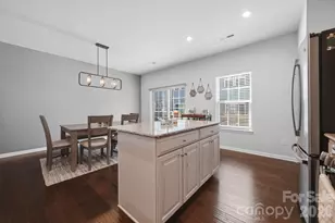 1221 Queen Lyon Ct, Charlotte, NC 28205 - Photo 14