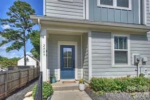 2409 Via Del Conte Alley, Charlotte, NC 28205 - Photo 4