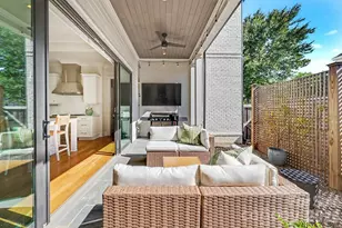 187 N Canterbury Rd, Charlotte, NC 28211 - Photo 12