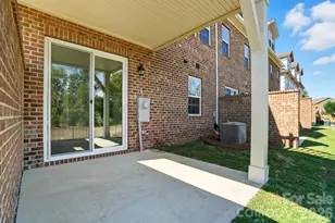 12015 Lavinia Ln, Charlotte, NC 28277 - Photo 16