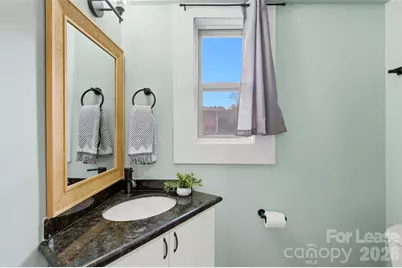 1642 Washington Avenue, Charlotte, NC 28216 - Photo 22