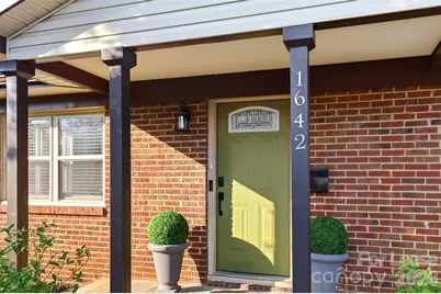1642 Washington Avenue, Charlotte, NC 28216 - Photo 4