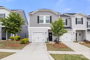 3045 Belstock Ct, Charlotte, NC 28216 - Photo 2