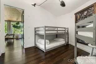 1 Patton Cir, Asheville, NC 28804 - Photo 32