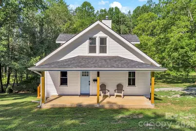 1415 Roan Road, Spruce Pine, NC 28777 - Photo 1
