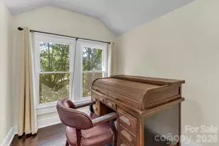 1415 Roan Rd, Spruce Pine, NC 28777 - Photo 32