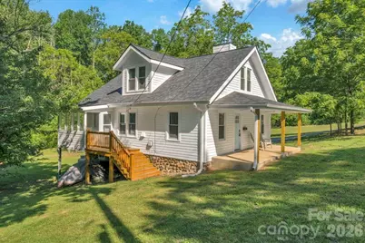 1415 Roan Road, Spruce Pine, NC 28777 - Photo 4